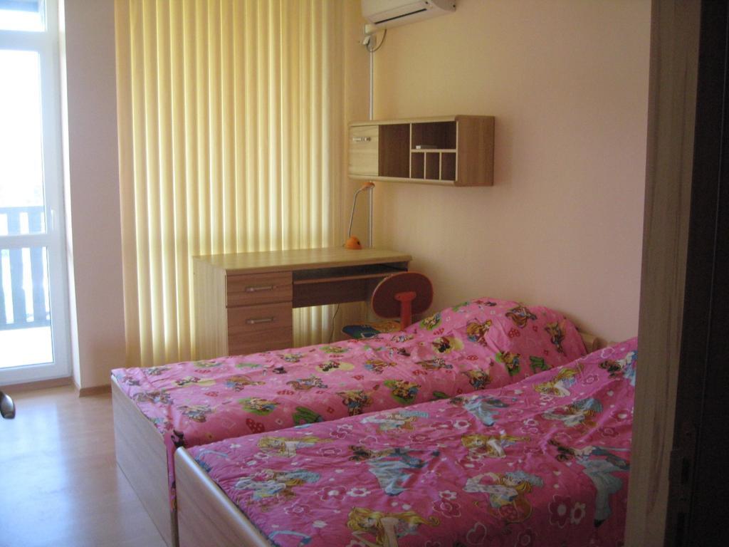 Chateau Aheloy Hotel Pomorie Szoba fotó