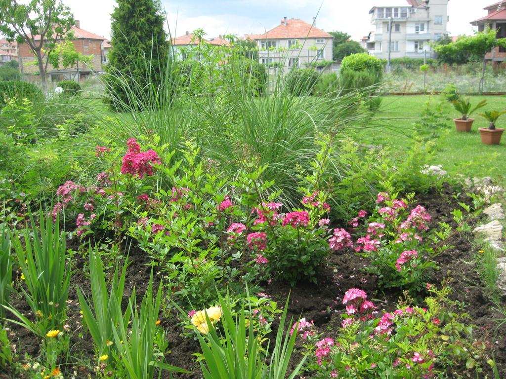 Chateau Aheloy Hotel Pomorie Kültér fotó